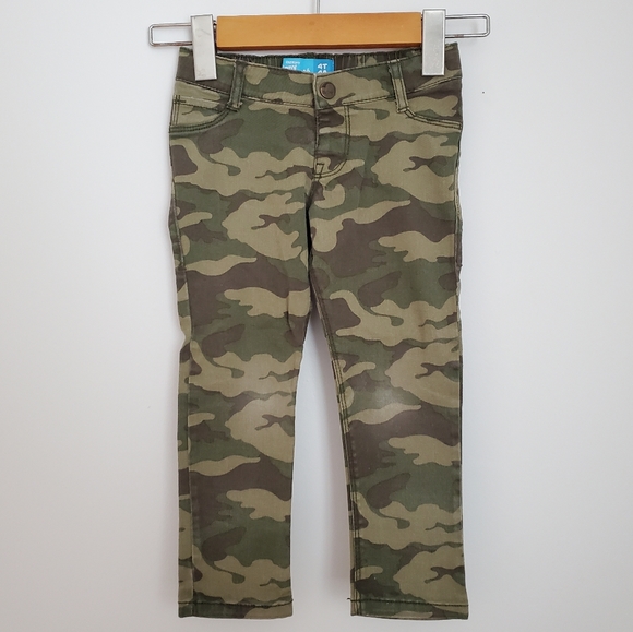Toddler Camo Green Jeggings 4T - Picture 2 of 6